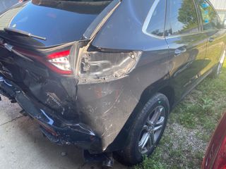 2016 Ford Edge Titanium - Exterior Rear Right Corner Image